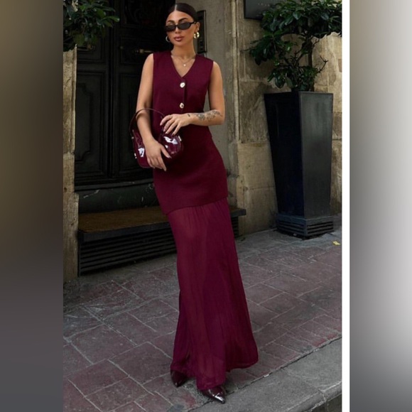 Zara NWT burgundy drop waist double layered underlay mixed pleated knit skirt - Picture 5 of 15